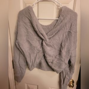 Hollister reversible knot sweater size medium